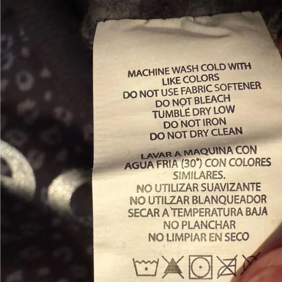 Bebe Black with Silver Leopard Print Hoodie, Size 3X, NWT Retail $94 - Picture 10 of 14